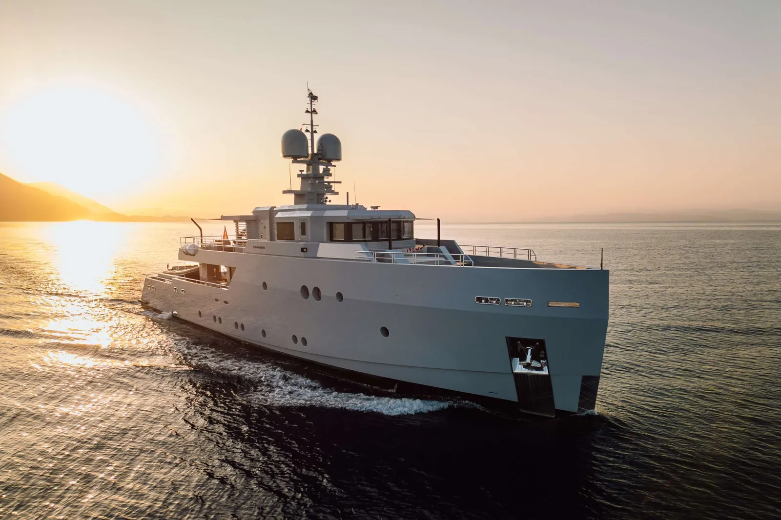 Carmen yacht image 1