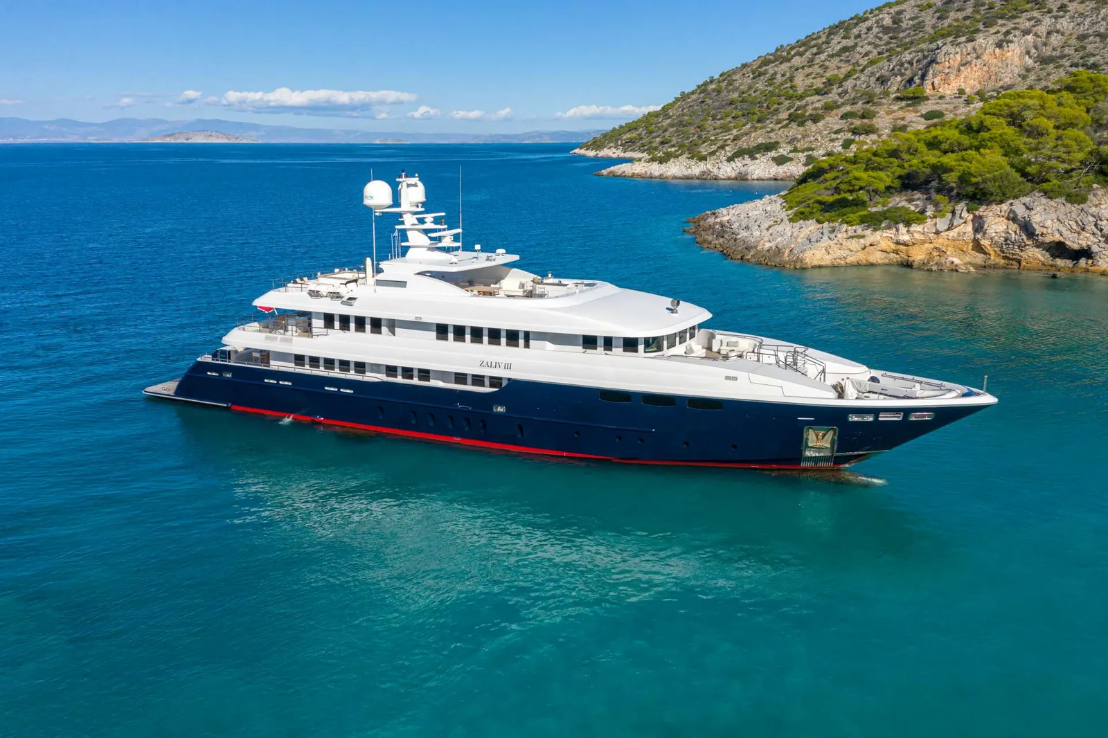 Zaliv III yacht image 1