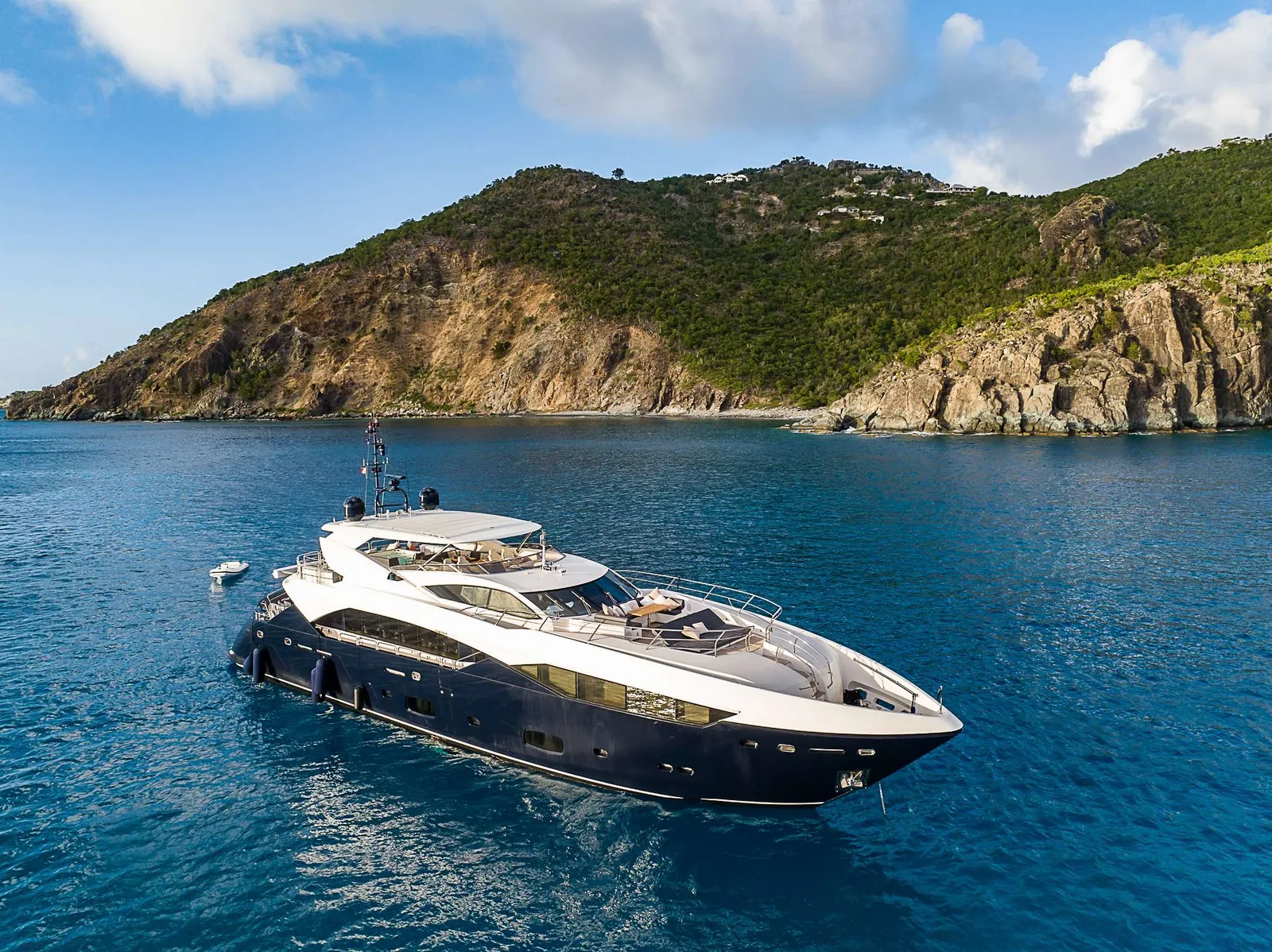 Evereast yacht image 1