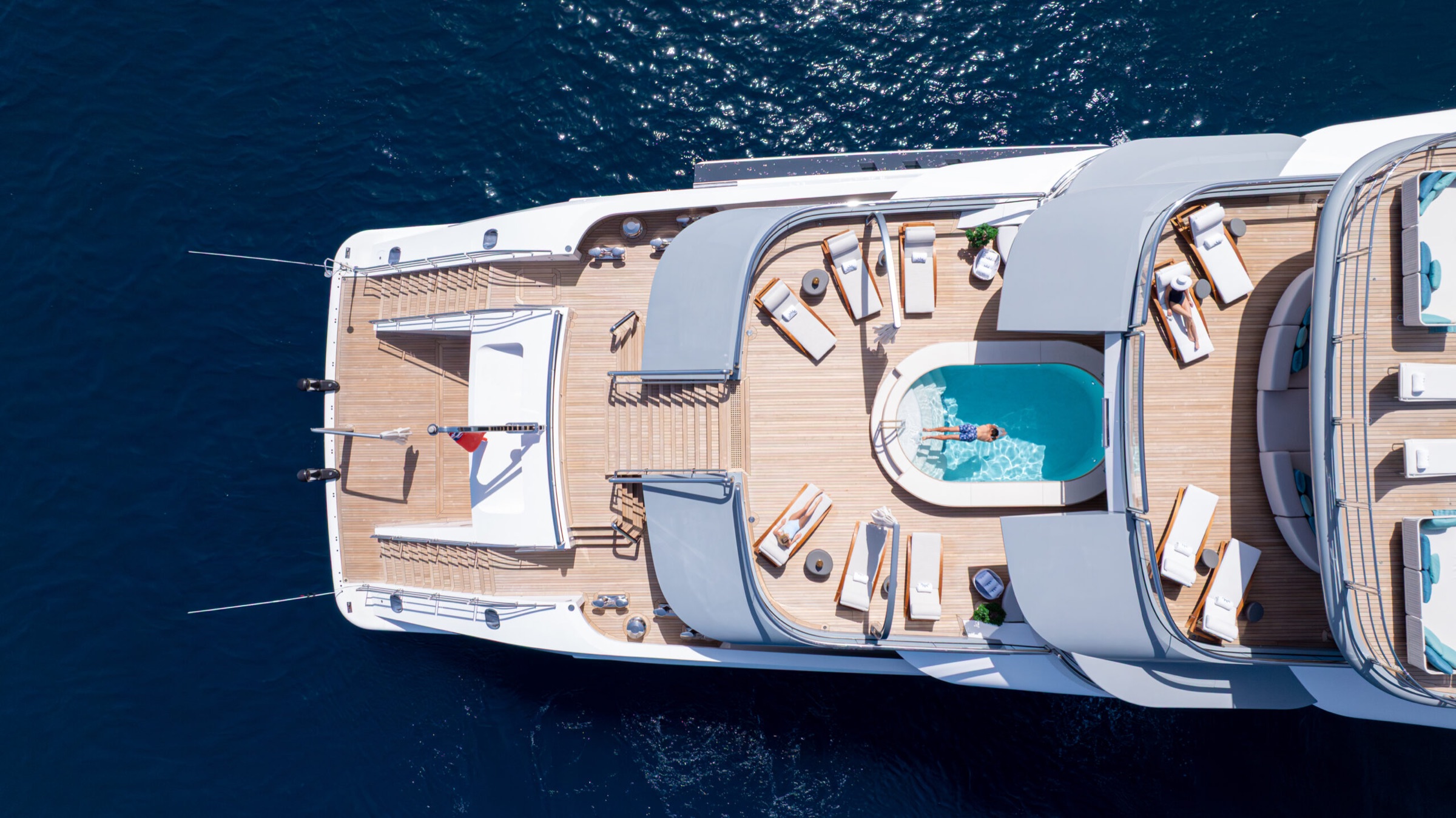 Luna's aft decks and pool from directly above
